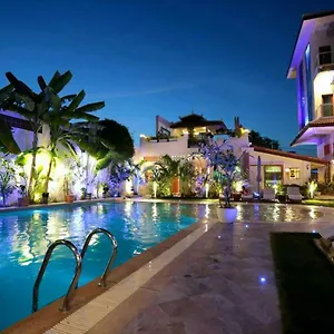 Deluxx Boutique 3*, Sihanoukville Cambodia